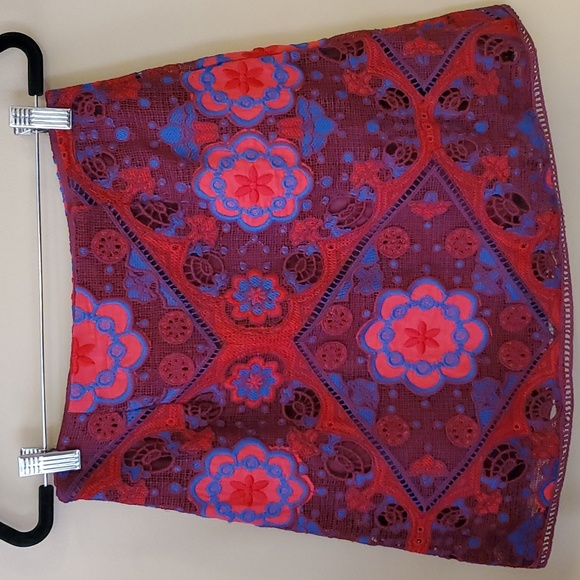 Umgee Embroidered Lace Boho A-Line Mini Skirt Size S - Picture 2 of 9